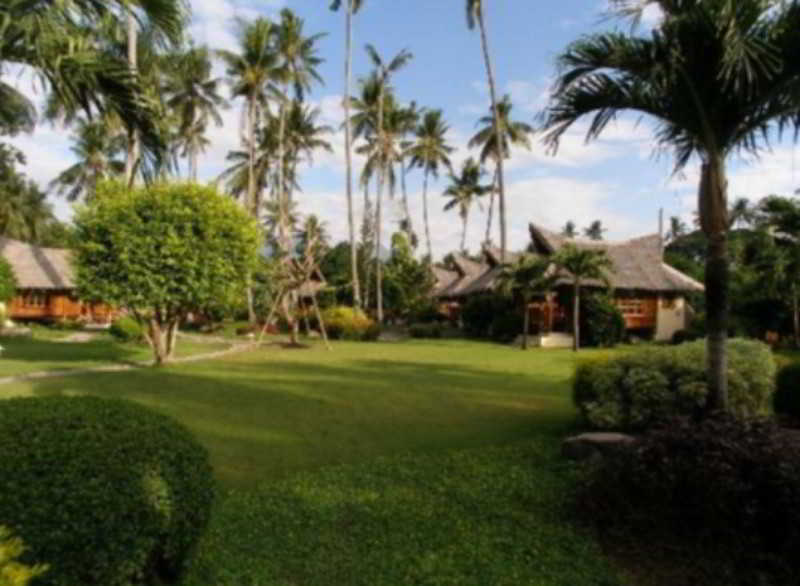 Pura Vida Beach & Dive Resort Дауин Екстериор снимка