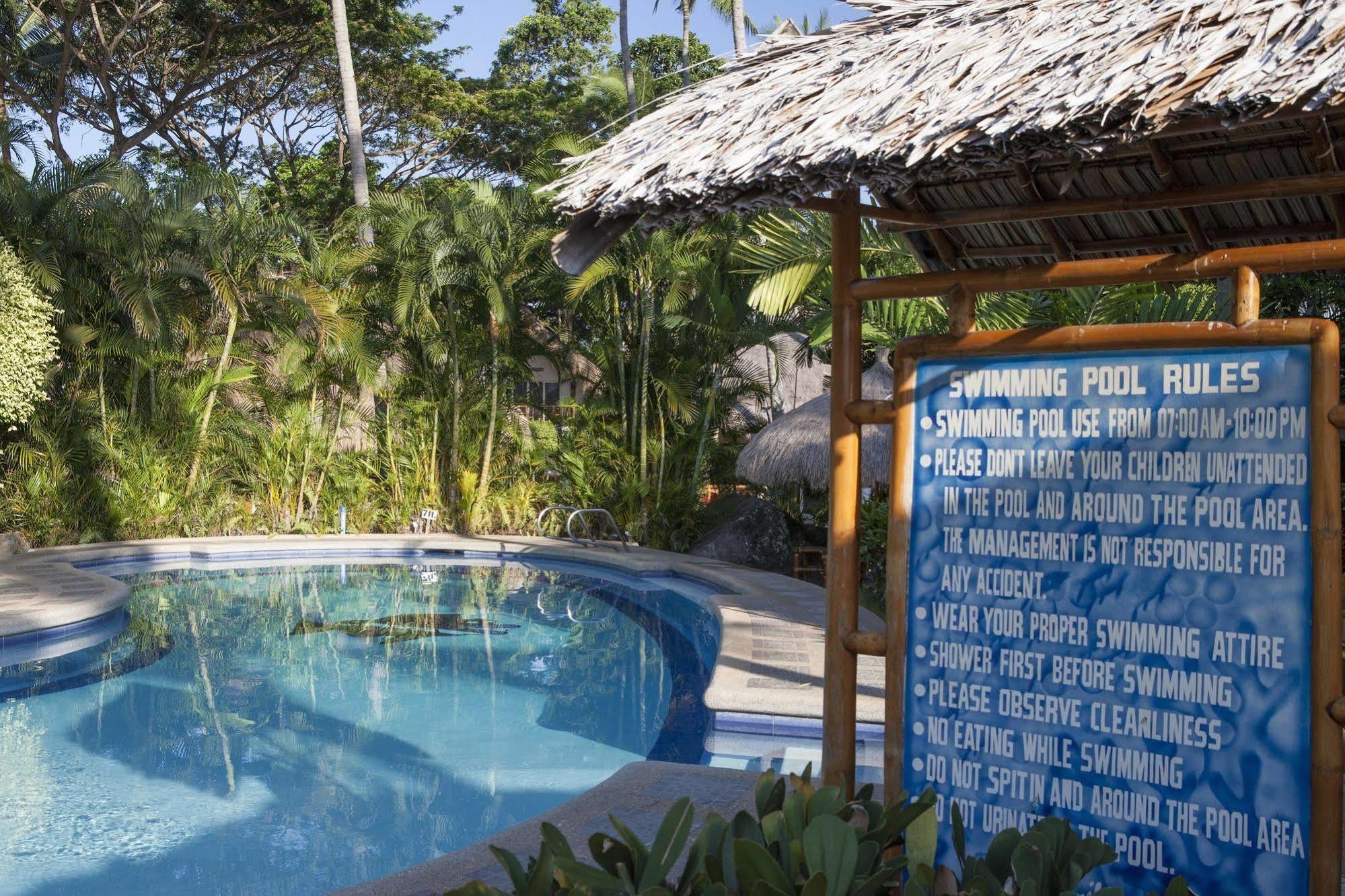 Pura Vida Beach & Dive Resort Дауин Екстериор снимка