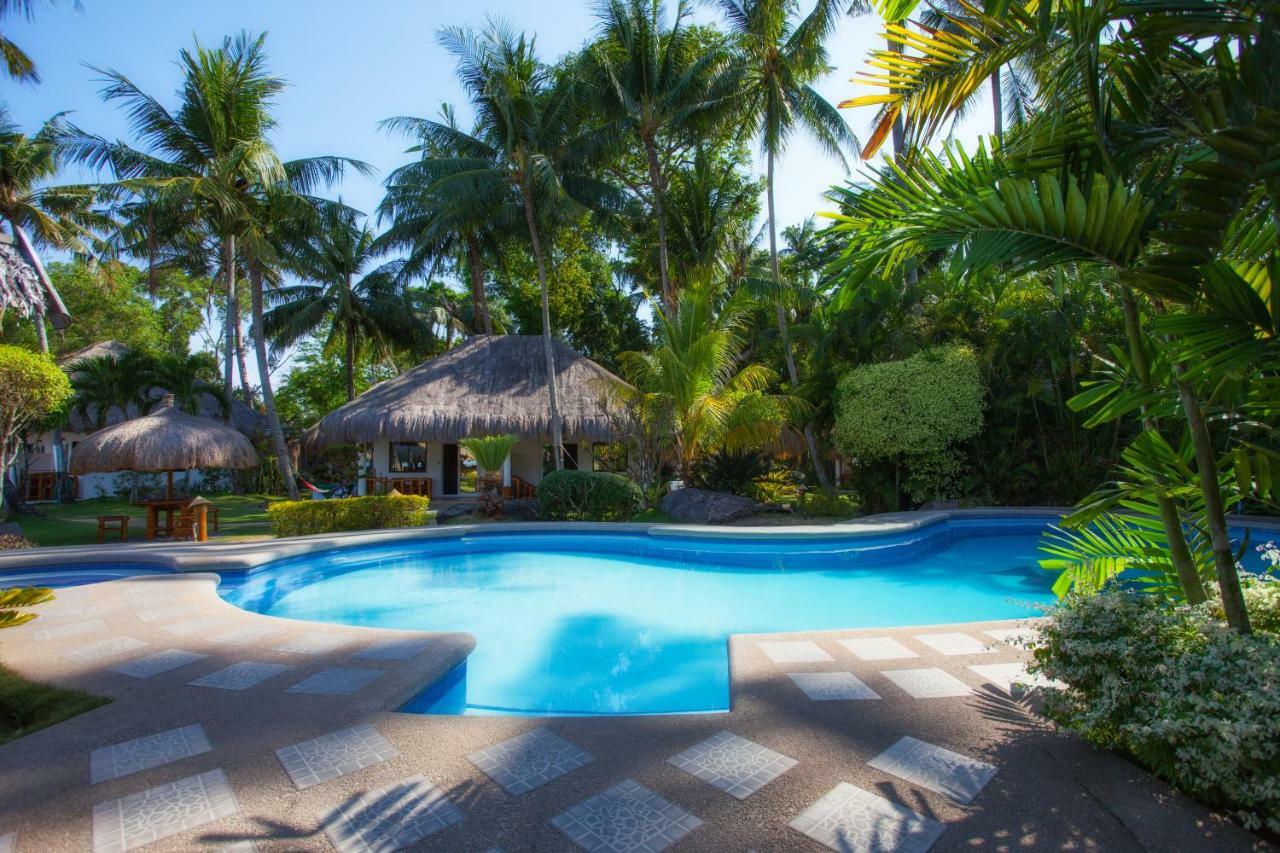 Pura Vida Beach & Dive Resort Дауин Екстериор снимка