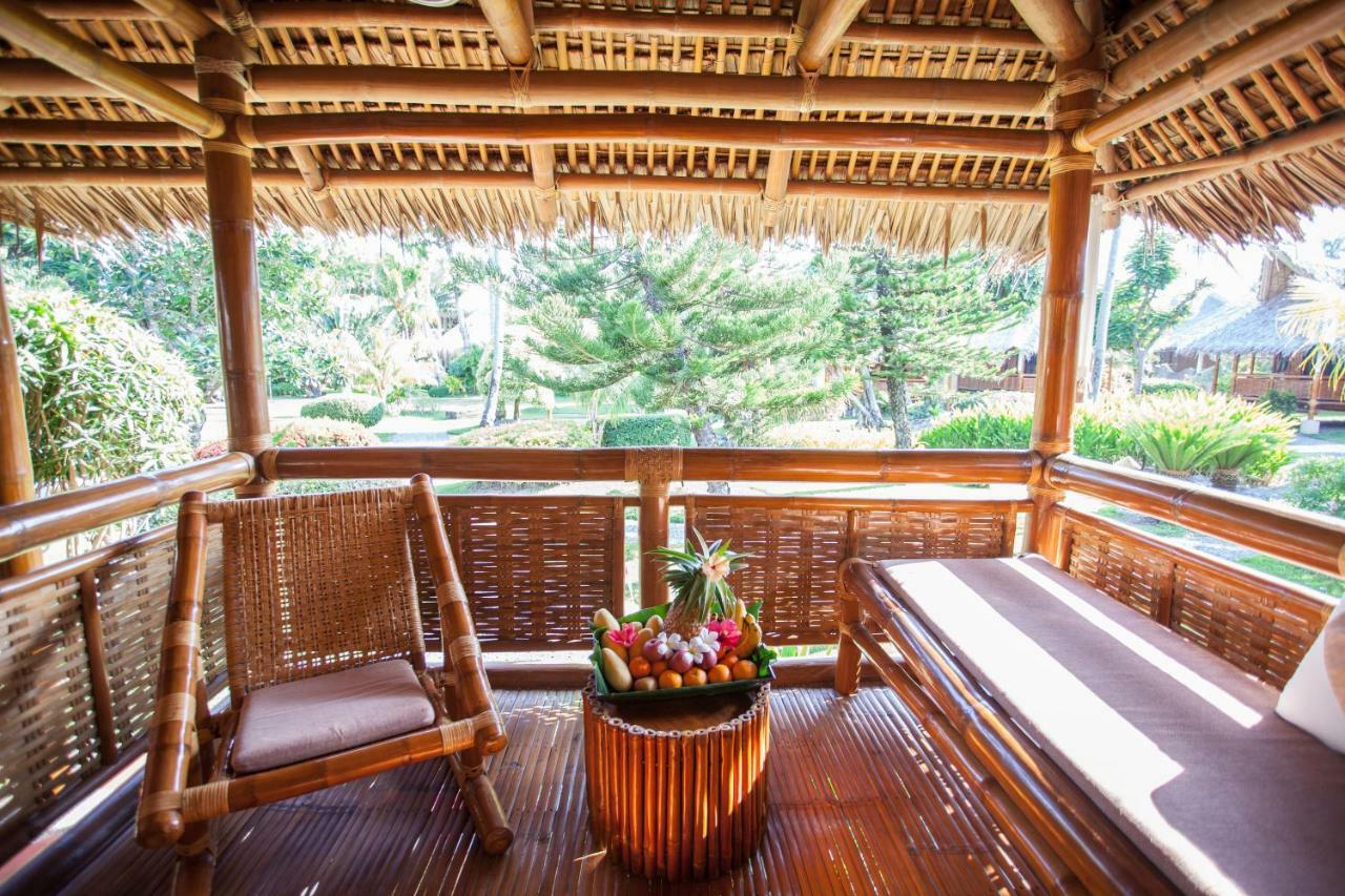 Pura Vida Beach & Dive Resort Дауин Екстериор снимка